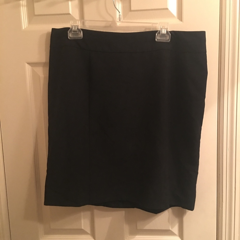 GEORGE black pencil skirt